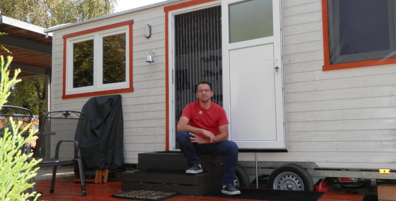 ‘Klok tikt langzamer in tiny house’