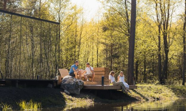 Spiegeltje, spiegeltje aan de gevel…..